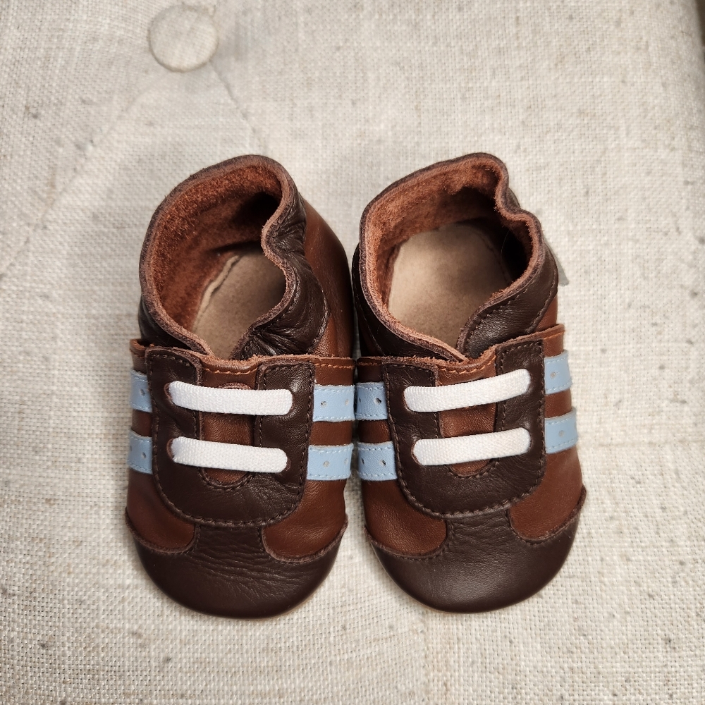 Bobux brown leather moccasins